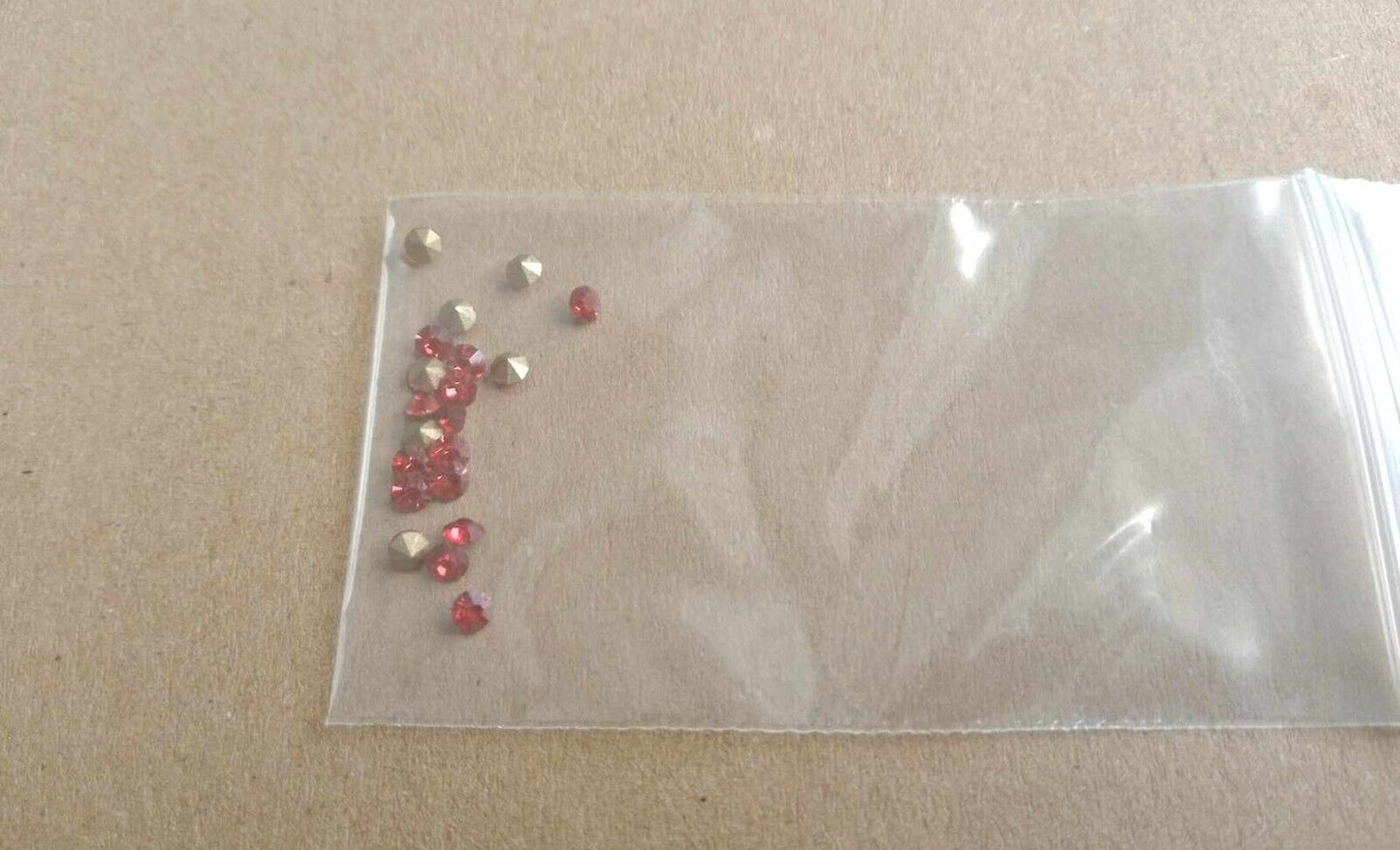 Restorers pack #12. 20 2.5mm red jewel corgi dinky spot on