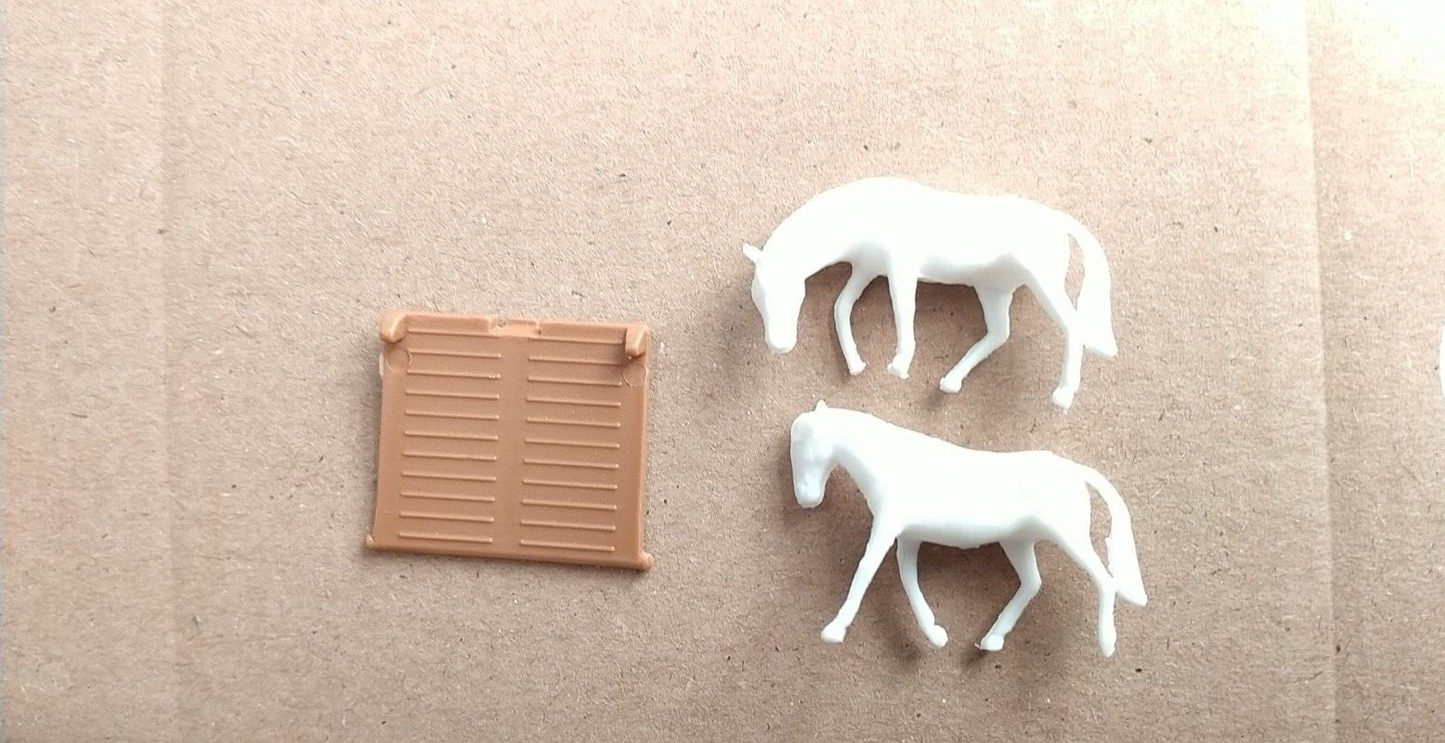 Matchbox 40 e Horse Box reproduction Horses/Door