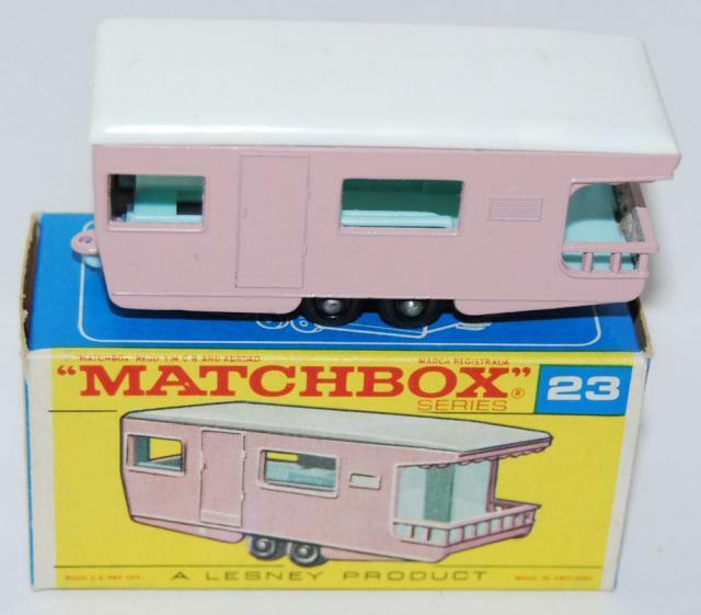 Matchbox 23 D House Trailer Caravan replacement light blue interior