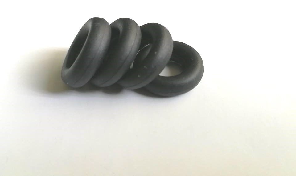 Dinky Replacement Tyres 17mm Smooth x4 army vechiles french dinky panhard DD14