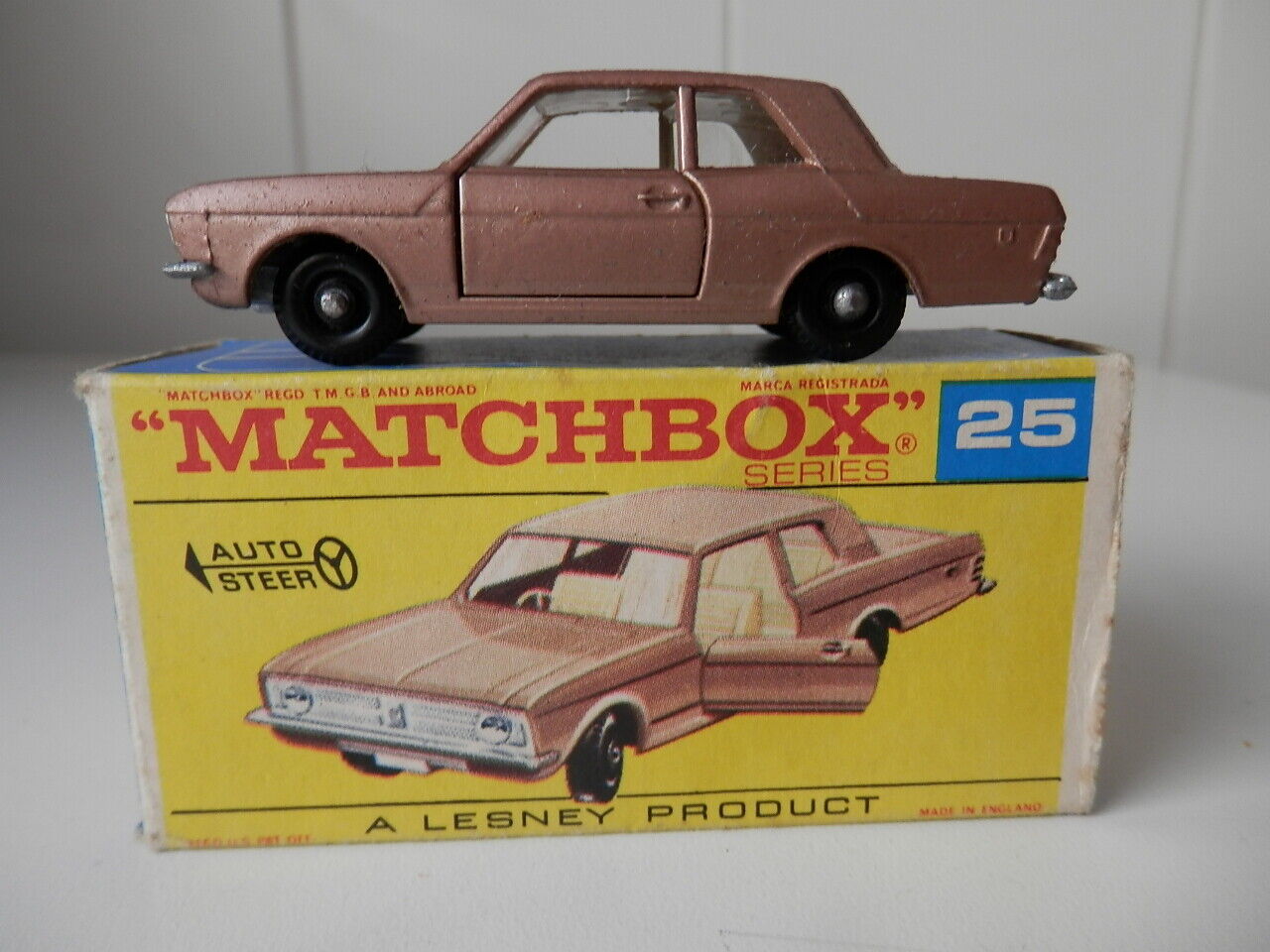 Matchbox 25 D/E Ford Cortina Mk2 reproduction doors lh+rh