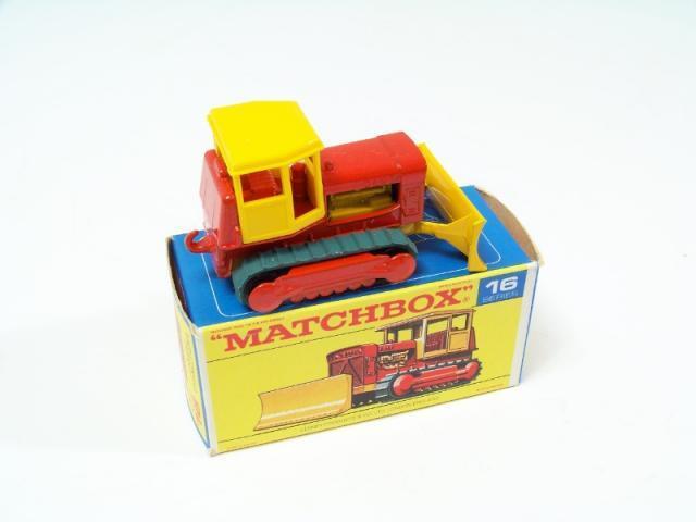 Matchbox 1-75 2nd edt No 8,18,16,58 replacement tracks x2 DDT1 multiple colours