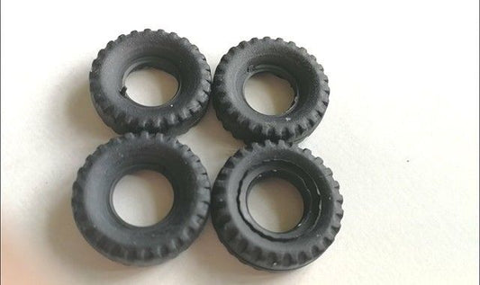 Dinky replacement tyres 17mm block tread for army vans DD7