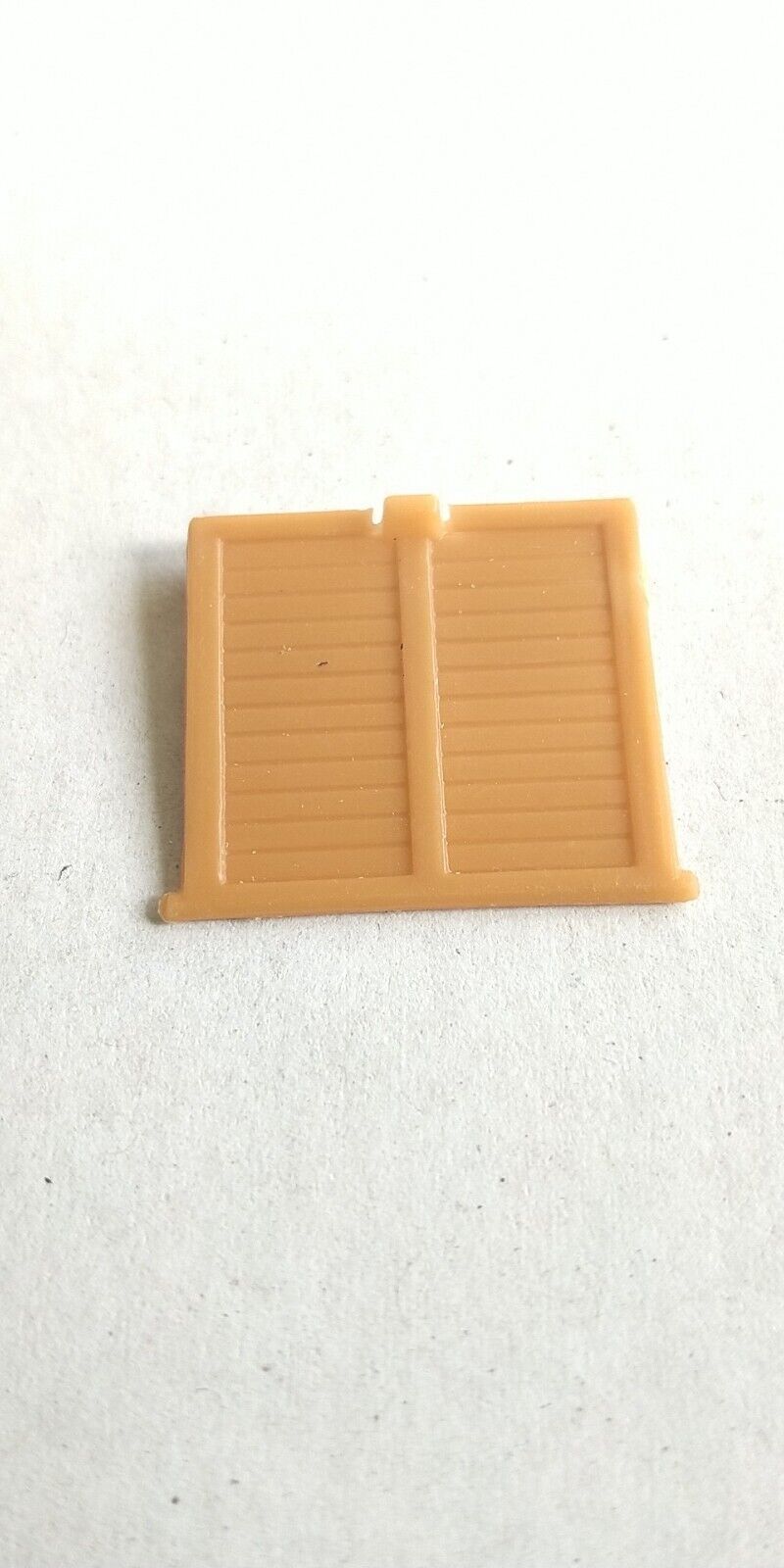 Matchbox 17 D/E AEC Horse Box reproduction TAN coloured plastic side door