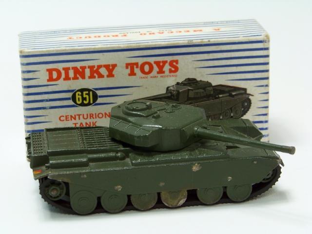 Dinky 651 Centurian Tank replacement black tracks x2 DDT8