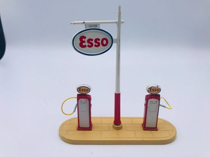 Dinky 781 ESSO Petrol Pump Station Pole Decal only x2