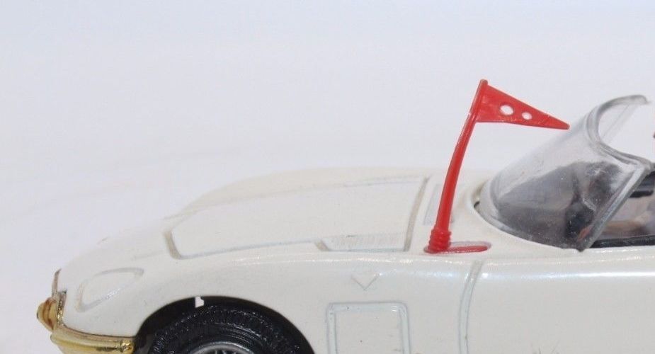 Corgi 336 007 Toyota 2000 Reproduction Red Plastic Aerial/Flag