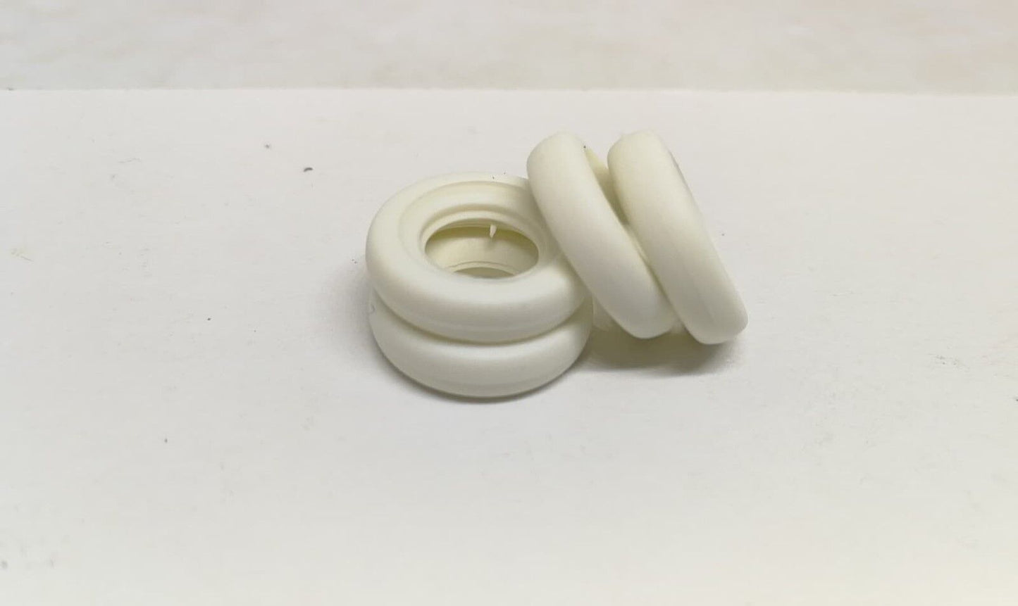 Dinky replacement 15mm smooth white tyres x4 french saloons DD29