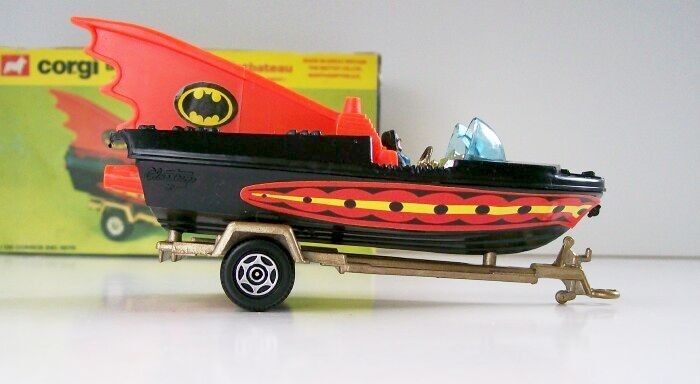 Corgi 107 Batboat 1st Edition w/s paper sticker decal set only